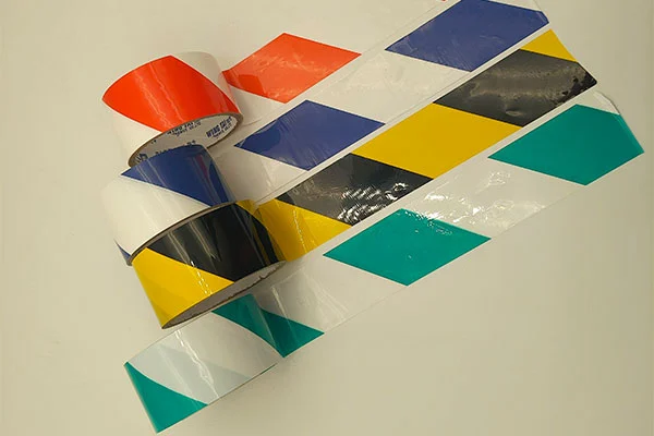 Waarschuwingstape: de essentiële visuele bewaker voor de veiligheid van publiek en werknemers